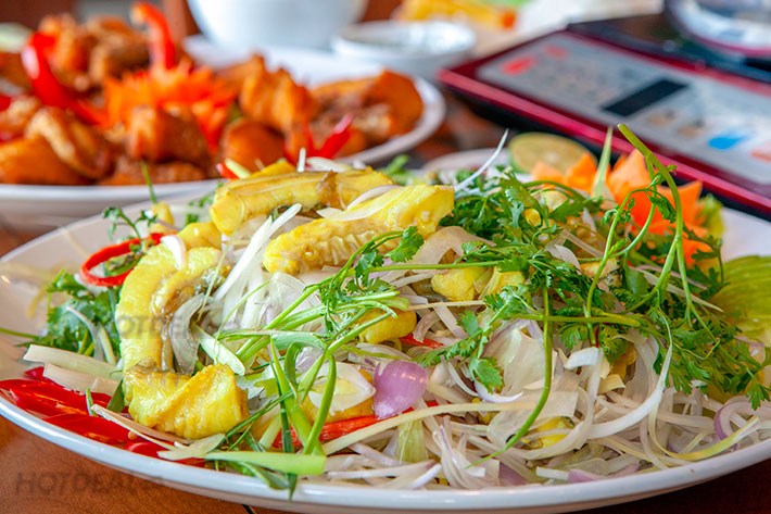 Cách làm món ăn cá lăng trộn hành tím ngon Cách làm món ăn cá lăng trộn hành tím ngon